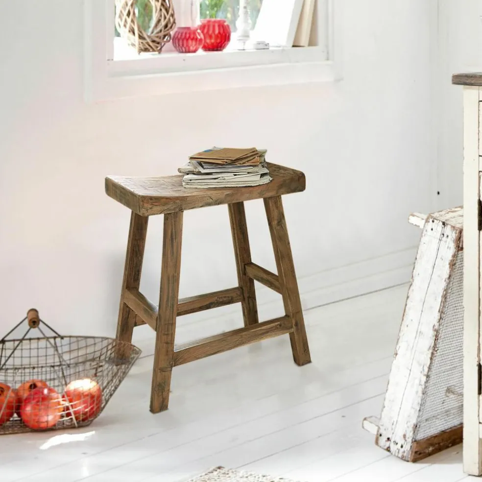Hocker Nael