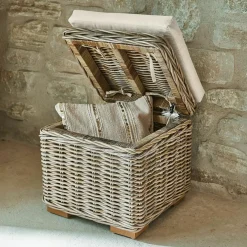 Hocker Xandrine