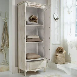 Schrank Lucgarier